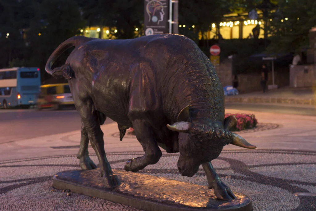 Hang around Kadikoy’s Bull Statue